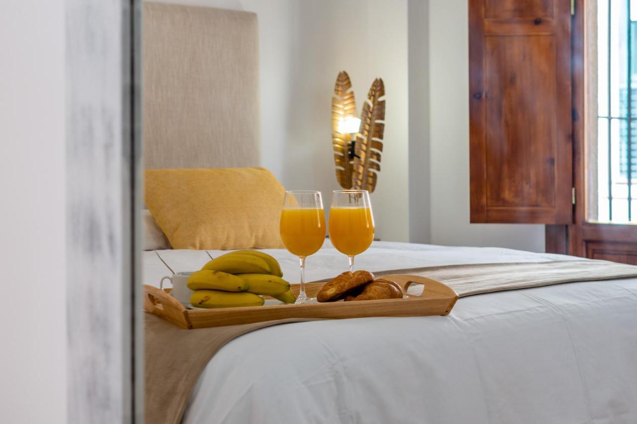 Historic City Centre - Premium Malaga Bagian luar foto